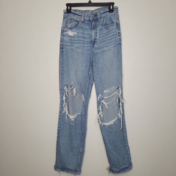 American Eagle highest rise baggy straight jeans thrashed size 4 - Picture 1 of 8
